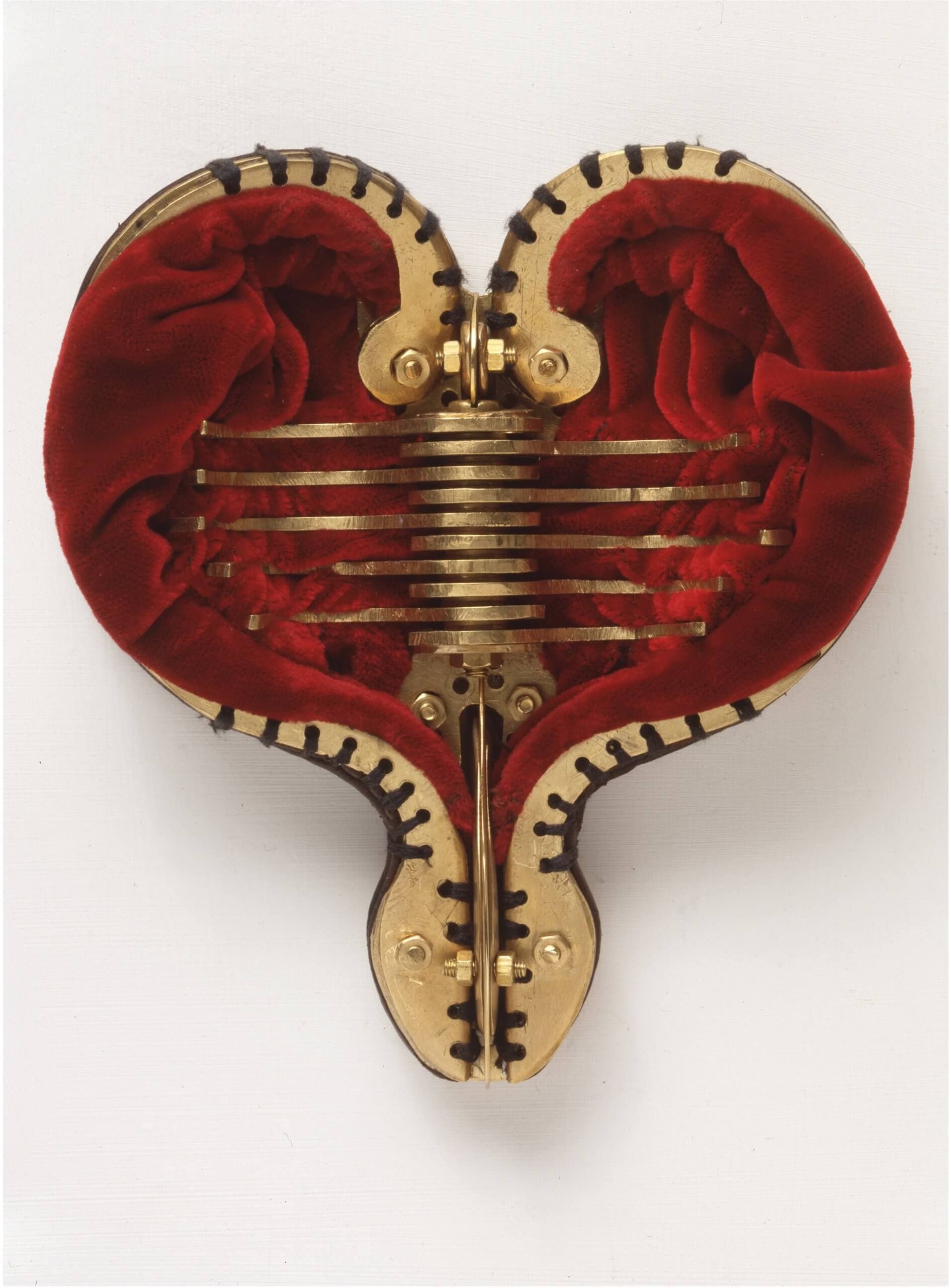 Studio Wounds and Battles: Desire is the Reiteration of Hope - Image 3